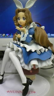 �i�i���[�J��