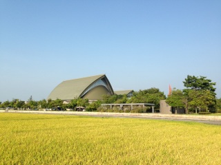 �n�[���j�[�z�[��