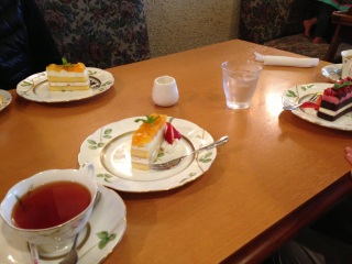 �T���h���A