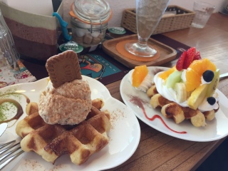 ���݂̖؃J�t�F